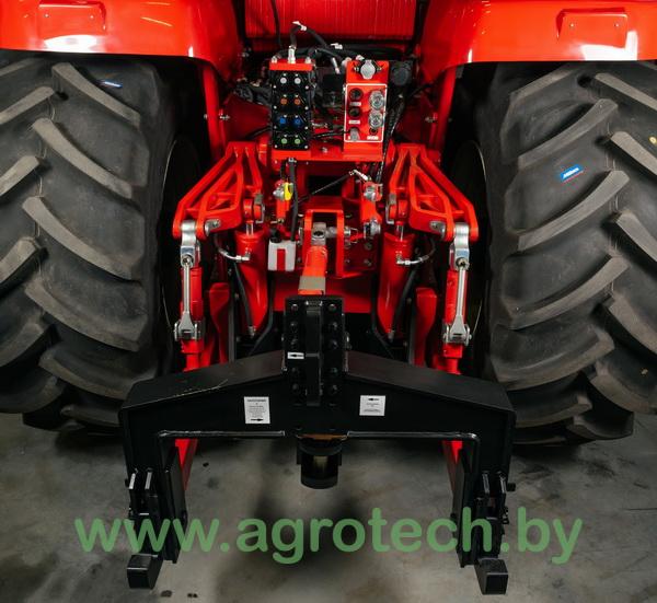 traktor serija 2000 8.jpg